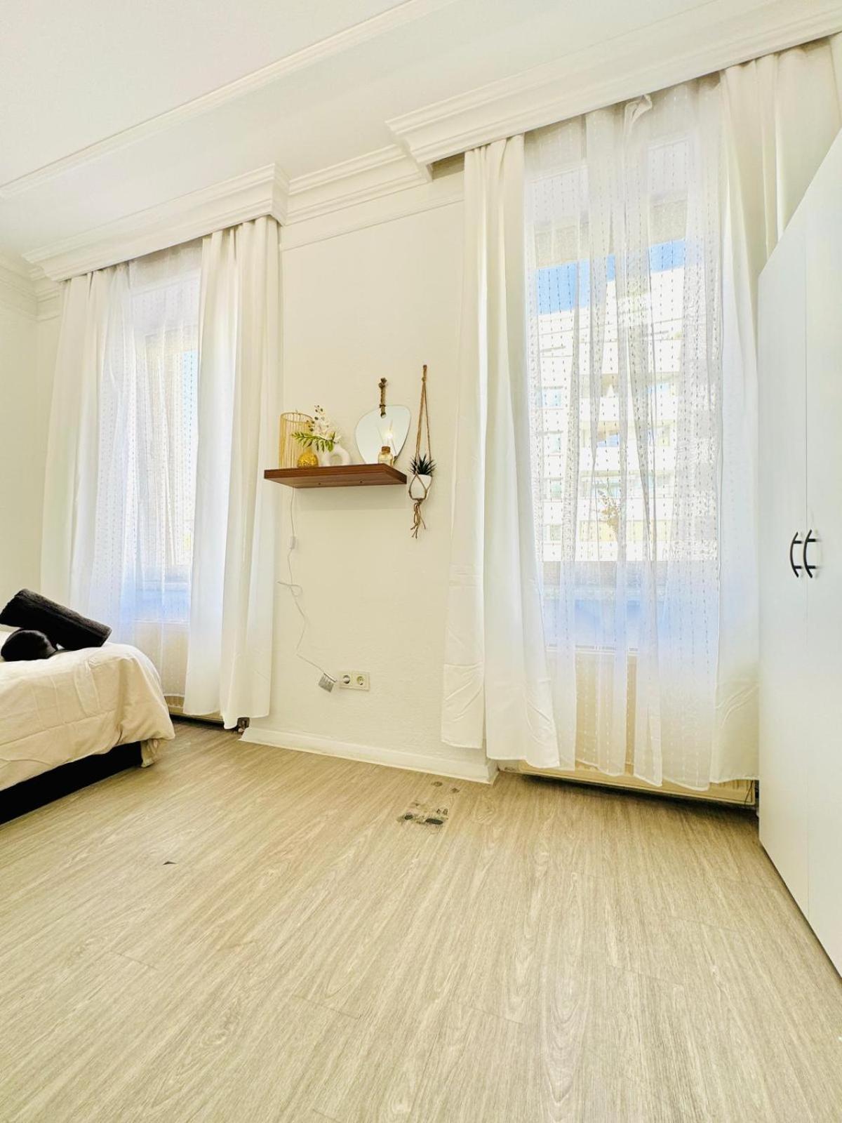 Spacious 4br For Up To 12p 10min To Fac Platz Apartment Wien
