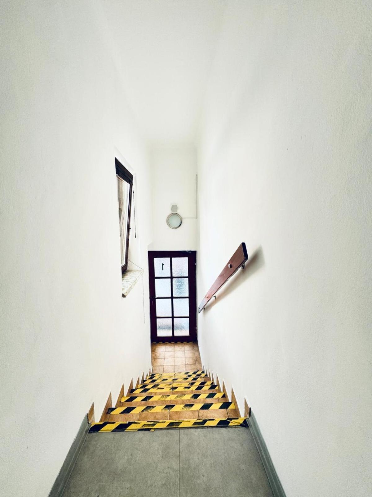 Spacious 4br For Up To 12p 10min To Fac Platz *